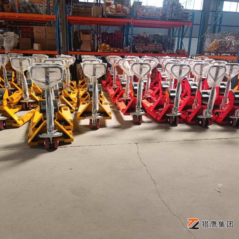 手動搬運(yùn)車買多高的輪子？源頭工廠來回答